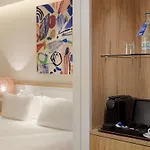 H10 Croma Malaga