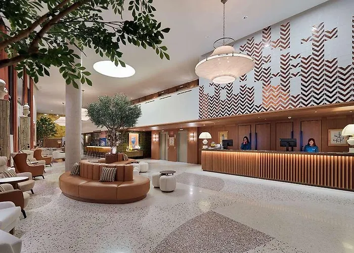 H10 Croma Malaga Estepona